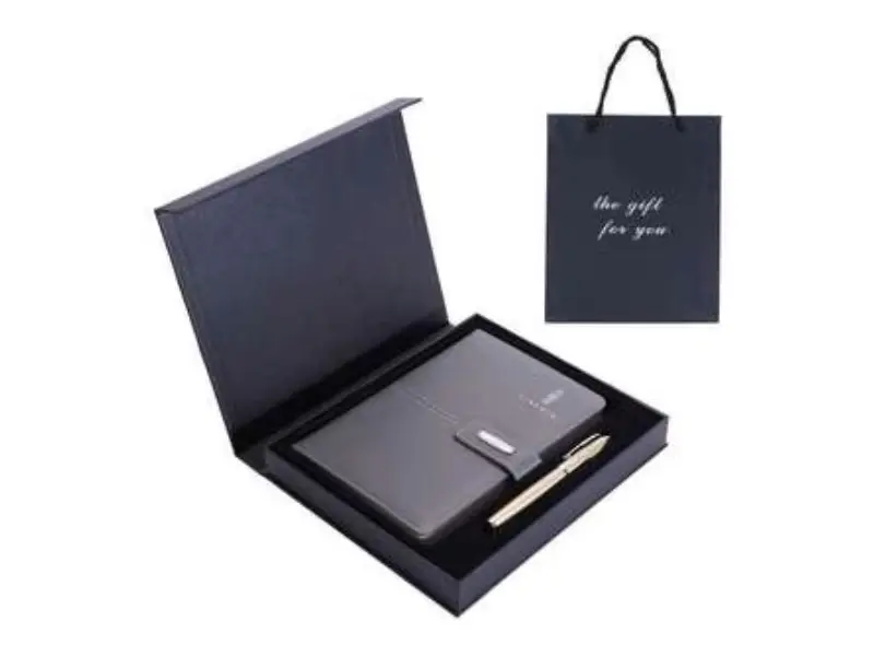 Custom A5 Leather Notebook 100 Sheets Business Travel Essentia.jpg